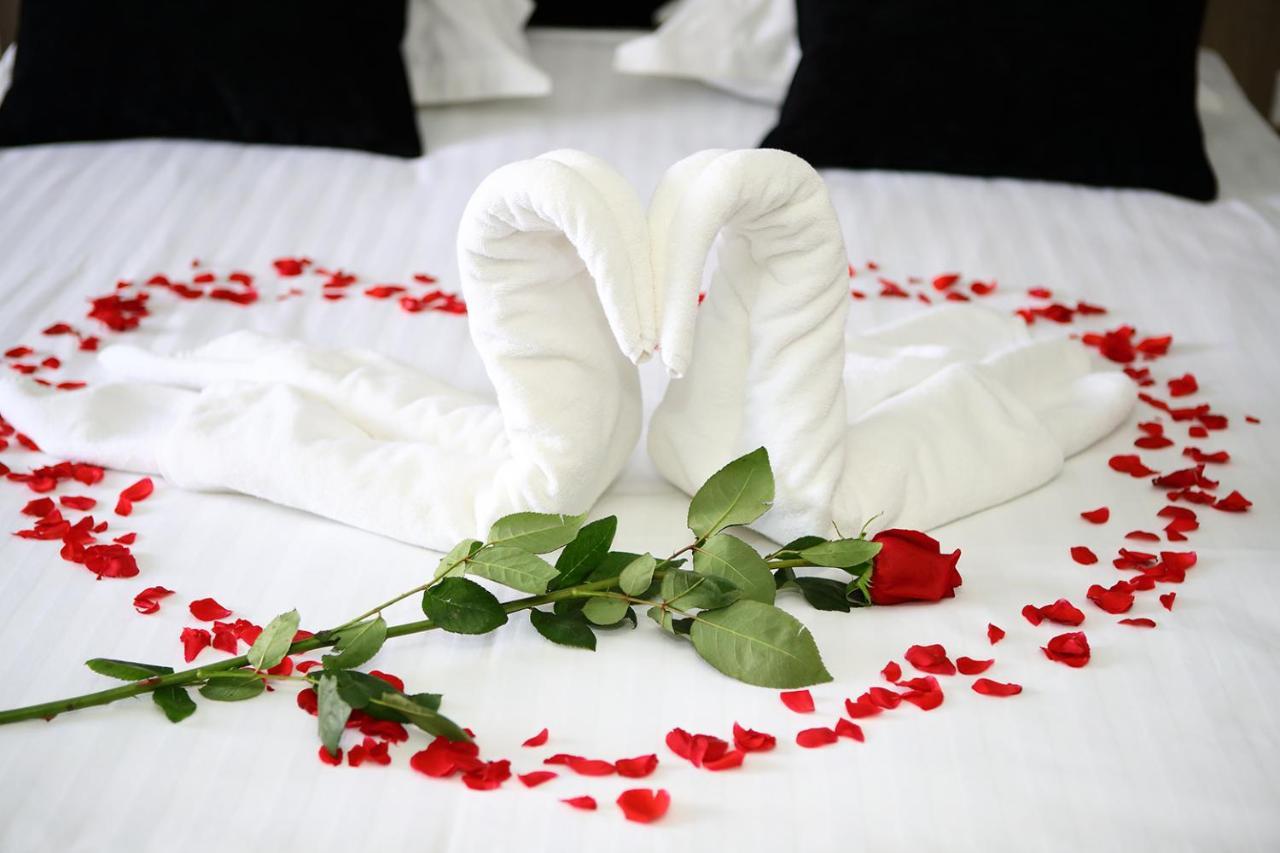 Meliss Events Hotell Craiova Exteriör bild