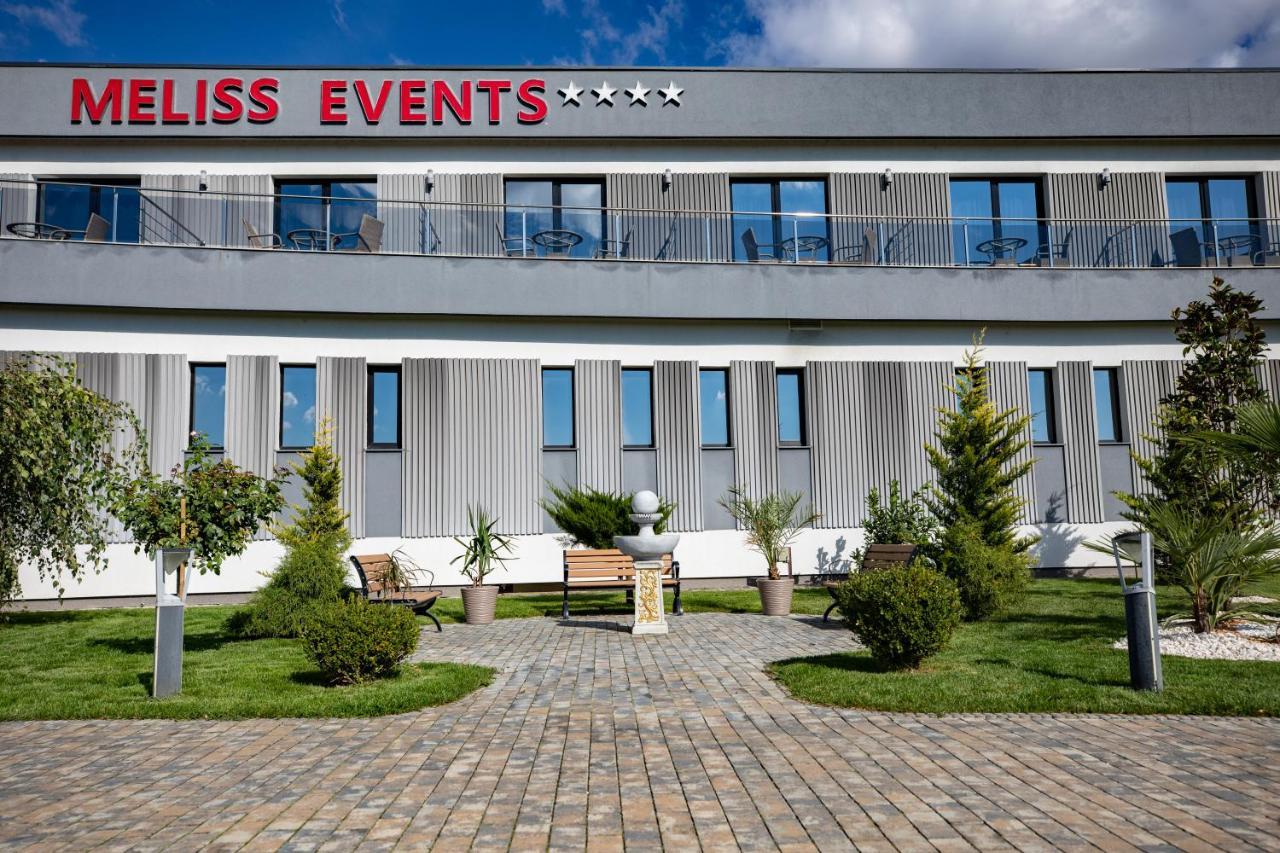 Meliss Events Hotell Craiova Exteriör bild
