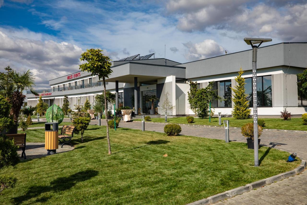 Meliss Events Hotell Craiova Exteriör bild