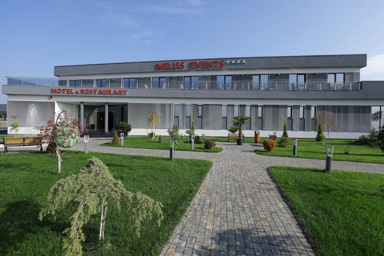 Meliss Events Hotell Craiova Exteriör bild