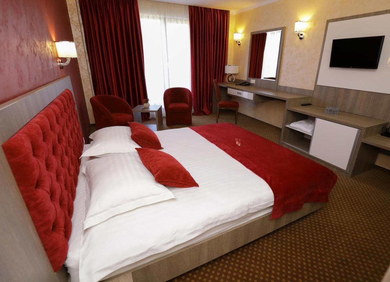 Meliss Events Hotell Craiova Exteriör bild
